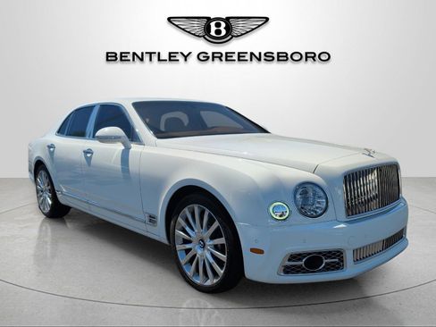 Used 2017 Bentley Mulsanne RWD image 16