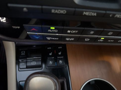 Used 2016 Lexus RX 350 AWD w/ Premium Package image 20