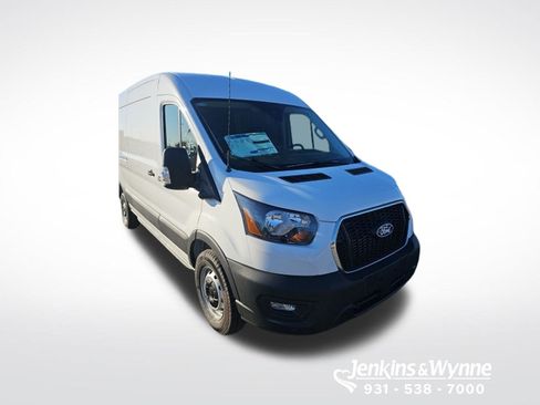 New 2026 Ford Transit 250 148 Medium Roof w/ Fleet Safety Package RWD image 4