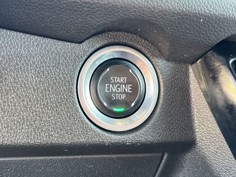 Certified 2024 Chevrolet Traverse LT image 26