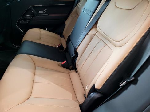 New 2026 Land Rover Range Rover Sport Autobiography AWD/4WD image 11