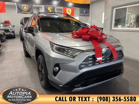 Used 2020 Toyota RAV4 XSE image 8