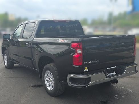 Used 2026 Chevrolet Silverado 1500 LT AWD/4WD image 3