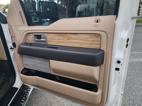 Used 2011 Ford F150 Lariat w/ Lariat Chrome Pkg image 38