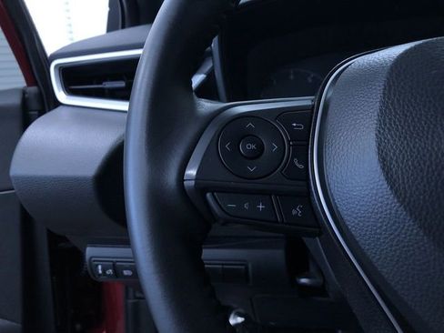 Certified 2024 Toyota Corolla SE image 25