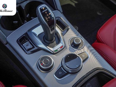 New 2025 Alfa Romeo Stelvio Sprint w/ Veloce Package image 16