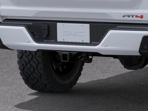 New 2026 GMC Canyon AT4 AWD/4WD image 14