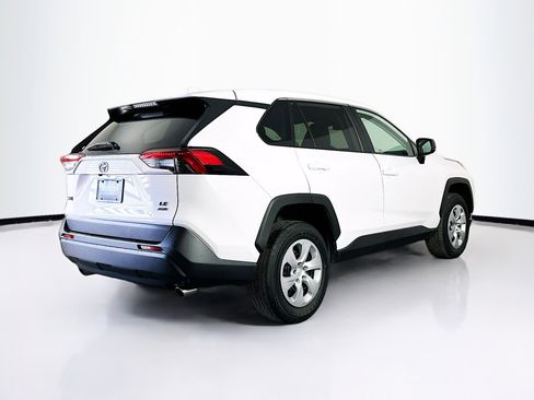 Used 2025 Toyota RAV4 LE image 9