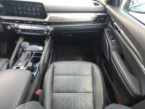 Used 2024 Kia Telluride SX Prestige X-Line AWD/4WD image 16