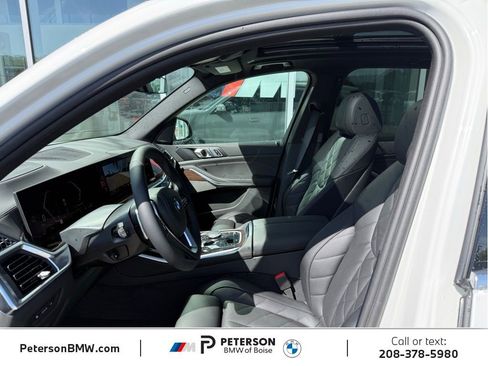 New 2026 BMW X5 xDrive50e w/ Premium Package AWD/4WD image 14