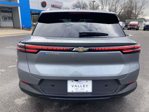New 2026 Chevrolet Equinox EV LT image 5