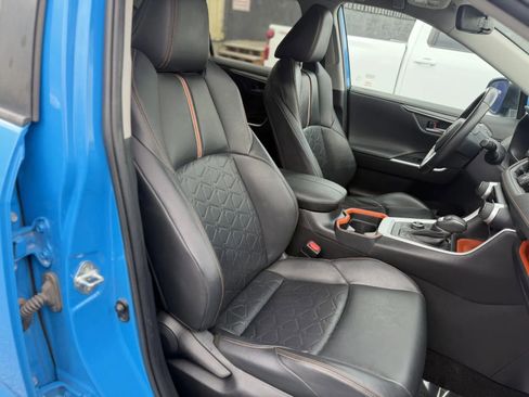 Used 2020 Toyota RAV4 Adventure image 19