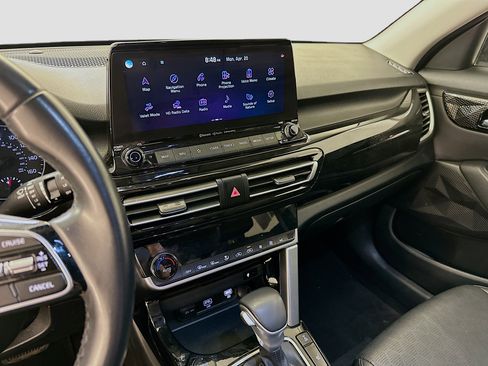 Used 2022 Kia Seltos EX image 26