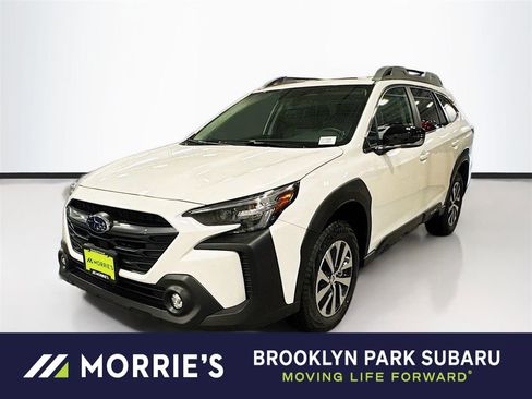 Used 2025 Subaru Outback Premium image 1