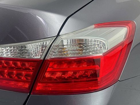 Used 2014 Honda Accord EX-L image 33