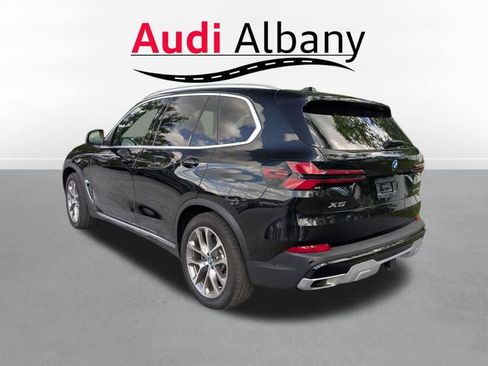 Used 2025 BMW X5 xDrive50e w/ Premium Package AWD/4WD image 6