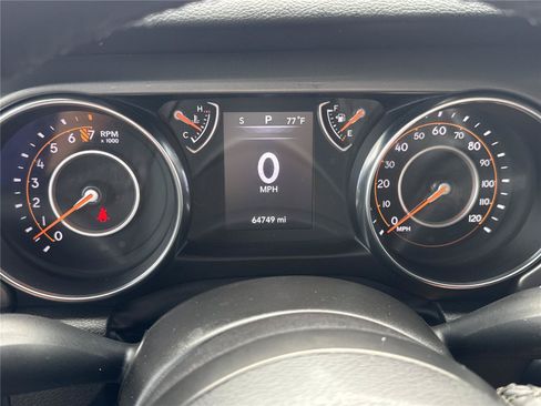 Used 2022 Jeep Wrangler Unlimited Sport AWD/4WD image 37