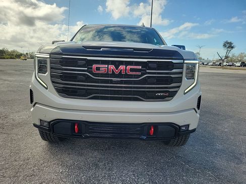 New 2026 GMC Sierra 1500 AT4 w/ AT4 Premium Package AWD/4WD image 5