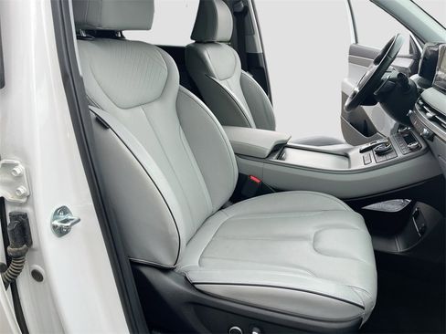 Used 2024 Hyundai Palisade SEL image 28