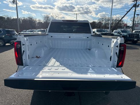 New 2026 GMC Sierra 2500 SLT image 11