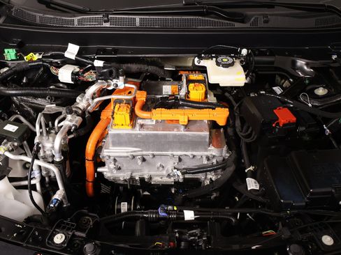 Used 2025 Chevrolet Blazer EV RS image 18