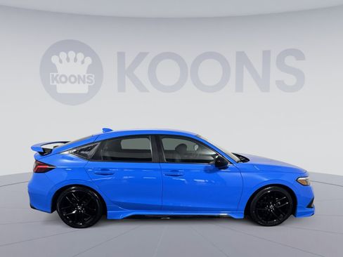 Used 2023 Honda Civic Sport image 8