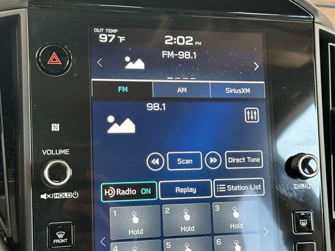 Used 2025 Subaru Crosstrek 2.5i Premium AWD/4WD image 19