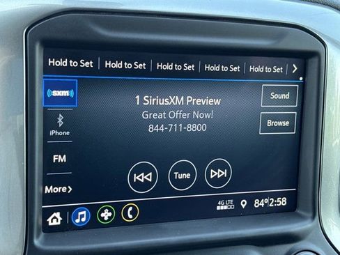 Used 2022 Chevrolet Silverado 1500 RST w/ Bed Protection Package AWD/4WD image 32
