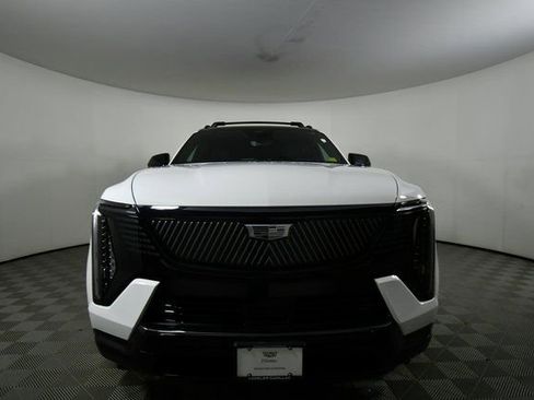 New 2025 Cadillac Escalade IQ Sport 1 w/ LPO, ONYX Package AWD/4WD image 8