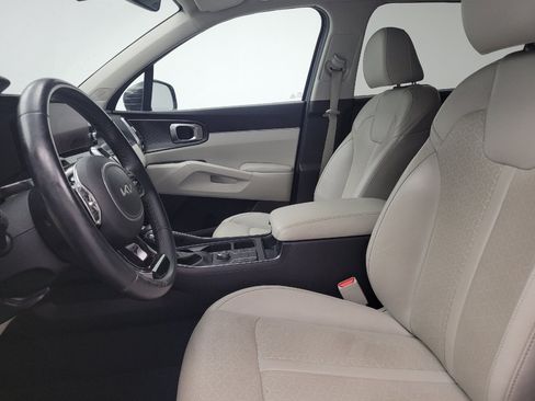 Used 2023 Kia Sorento S w/ Panoramic Sunroof Package FWD image 17