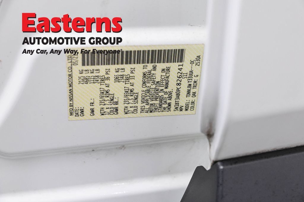 Used 2023 Nissan Rogue S AWD/4WD image 38