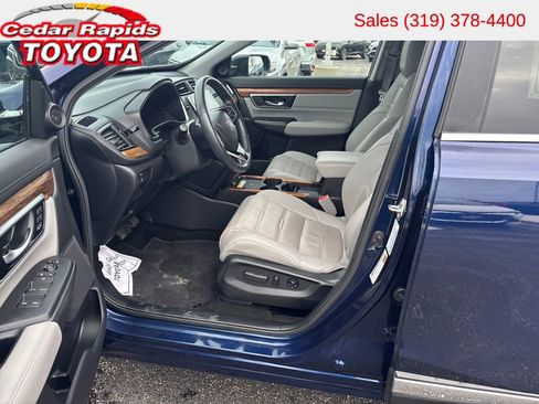Used 2020 Honda CR-V Touring image 10