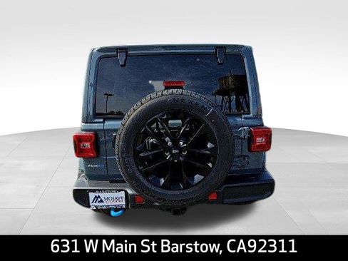 New 2024 Jeep Wrangler Unlimited Sahara w/ Technology Group AWD/4WD image 6