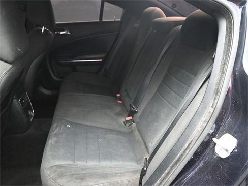 Used 2012 Dodge Charger SE image 17