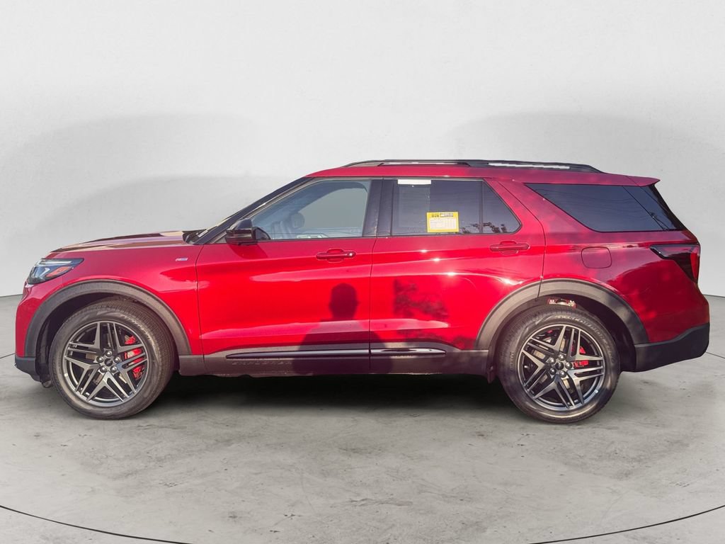 Used 2026 Ford Explorer ST-Line w/ ST-Line Street Pack AWD/4WD image 7