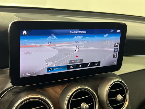 Used 2022 Mercedes-Benz GLC 300 4MATIC image 29