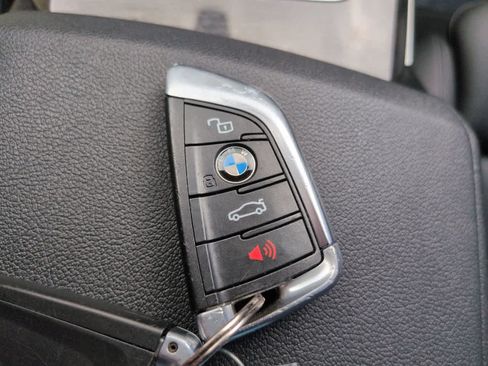 Used 2019 BMW 330i Sedan w/ Convenience Package RWD image 29