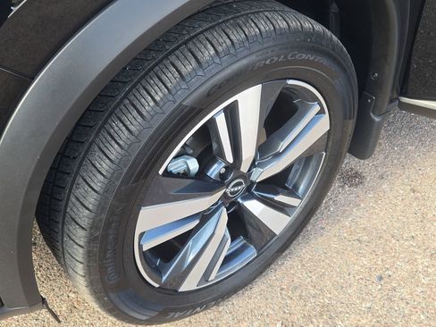 Used 2023 Nissan Rogue SL w/ SL Premium Package image 20