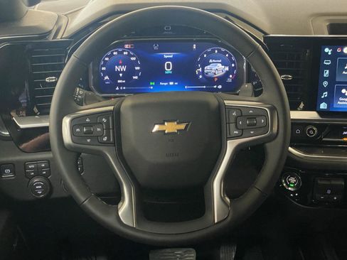 New 2026 GMC Acadia Denali w/ Super Cruise Package image 11