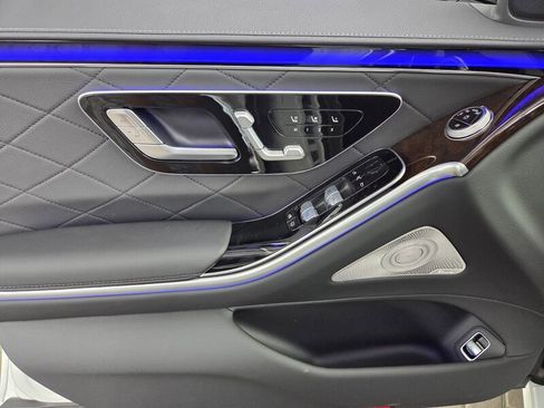 New 2026 Mercedes-Benz S 580 4MATIC Sedan image 21