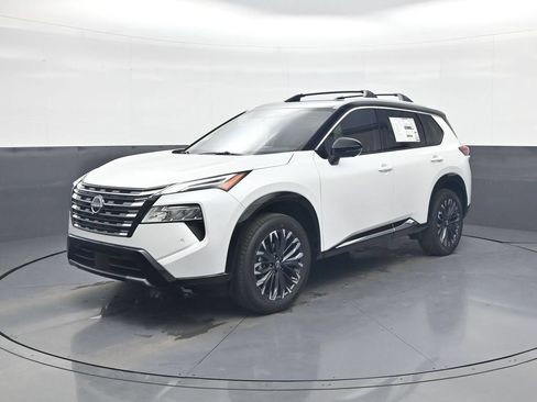 New 2026 Nissan Rogue Platinum w/ Platinum Premium Package AWD/4WD image 3