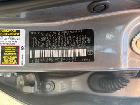 Used 2026 Toyota Camry XSE FWD image 36