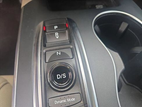 Used 2020 Acura MDX FWD w/ Technology Package image 11