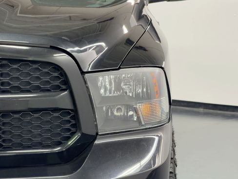 Used 2016 RAM 1500 Express w/ Black Ram 1500 Express Group image 11