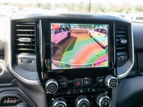 New 2026 RAM 1500 4x4 Crew Cab image 19