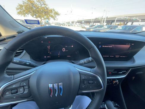 Used 2025 Buick Encore GX Preferred image 4