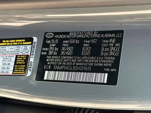 Certified 2025 Hyundai Santa Fe Calligraphy FWD image 32