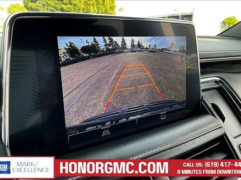 Used 2023 GMC Yukon SLT image 14