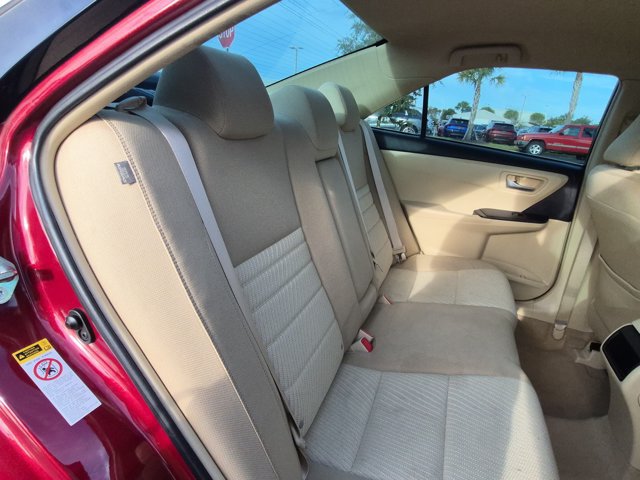 Used 2016 Toyota Camry LE FWD image 19