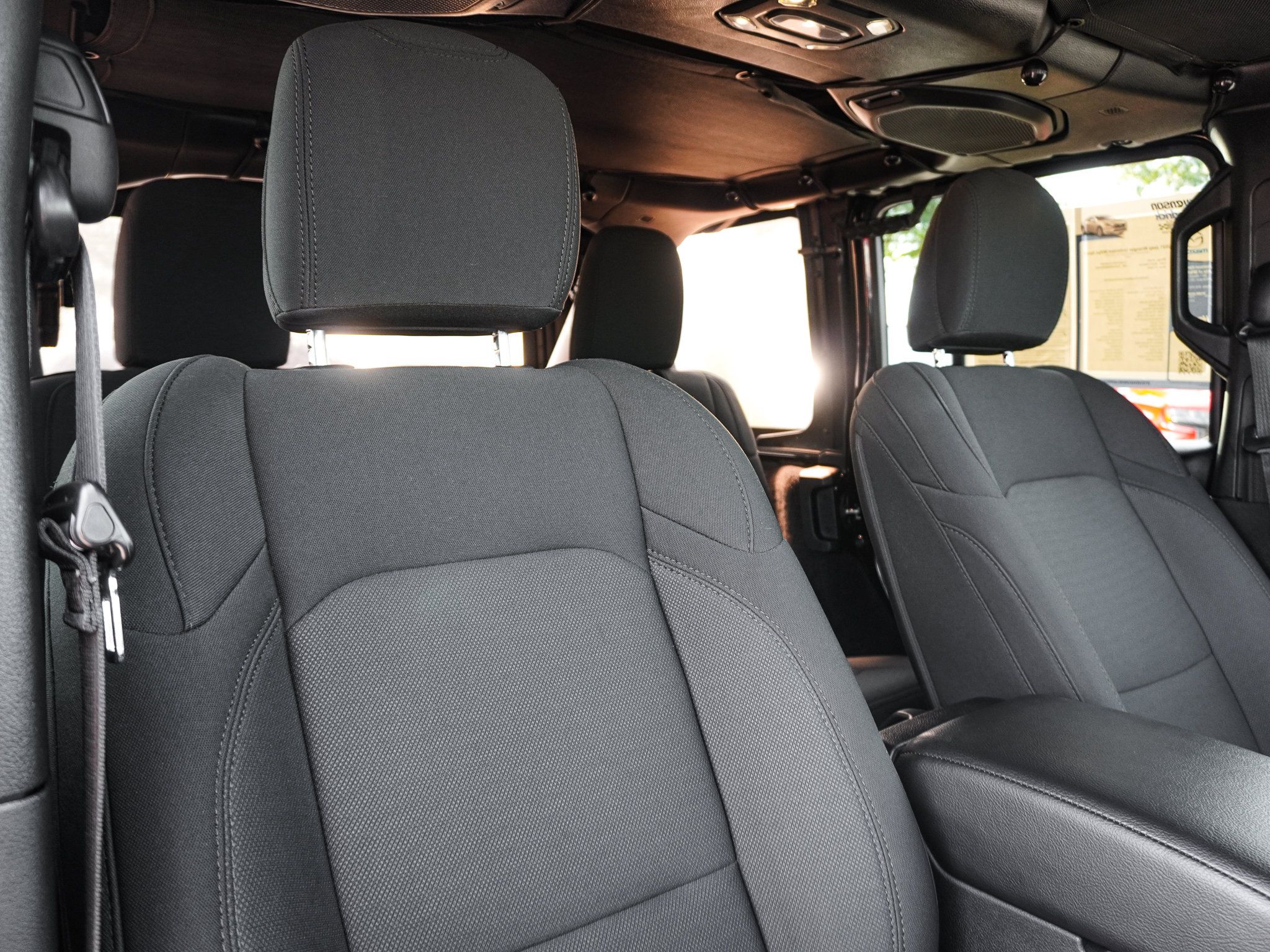 Used 2021 Jeep Wrangler Unlimited Sport AWD/4WD image 33
